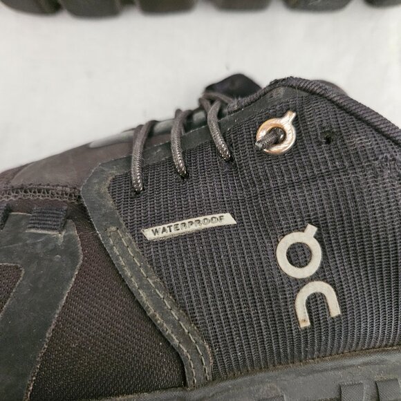 On Running Cloud Waterproof Sneakers Black - Size US 7 - Picture 7 of 9